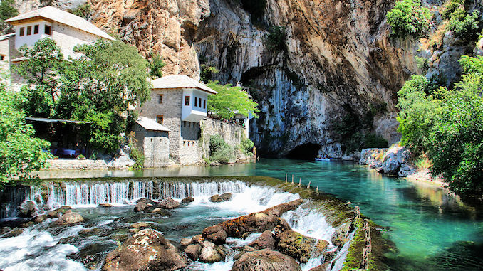 travel photo to inspire Bosnian language students