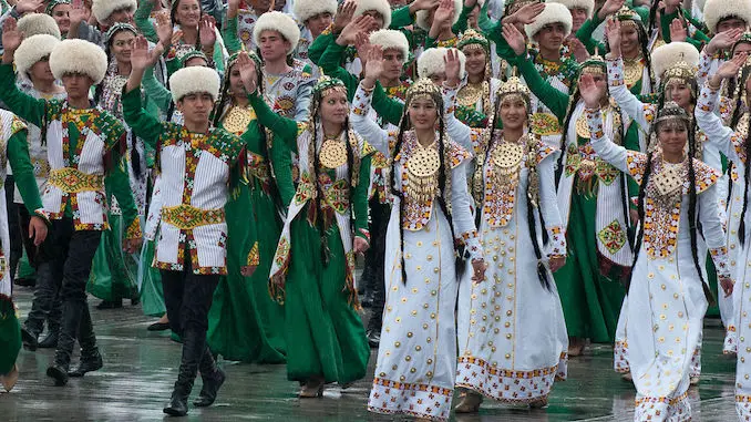 travel photo to inspire Turkmen language study
